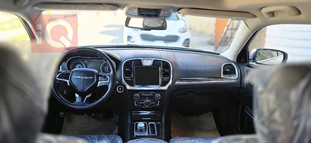 Chrysler 300